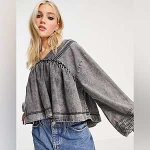 Free People Charlotte Smock Top in Black Washed Denim Size XS